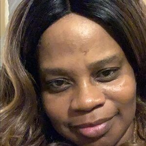 Meet your Posher, Beverly